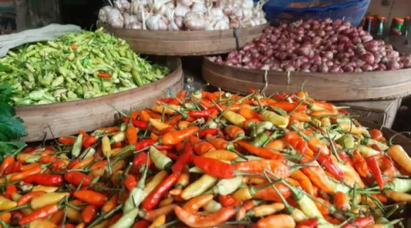 Harga Cabai Rawit Tembus Rp59.850, Telur Ayam Rp28.950 per Kg